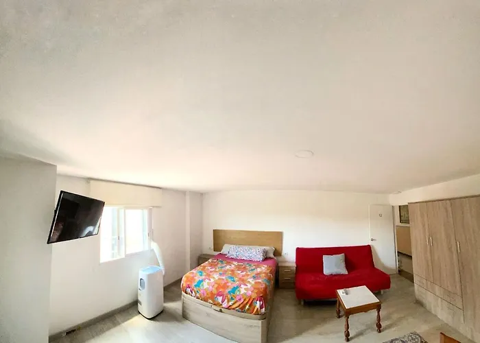Hostel Penedes