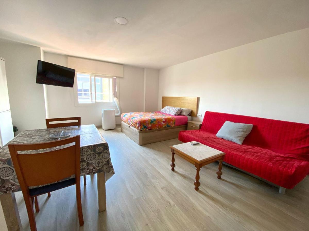 Hostel Penedes *