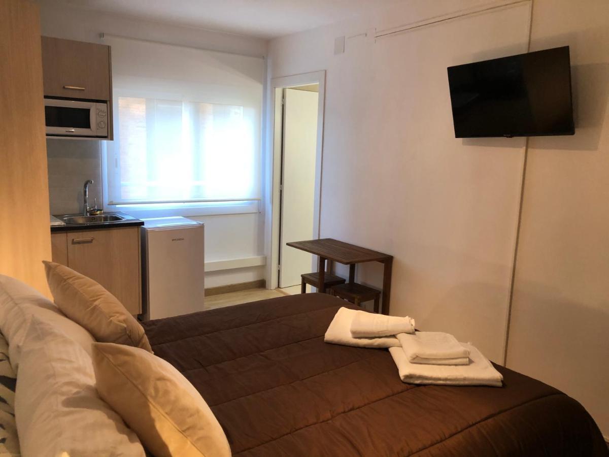 Penedes Hostel *